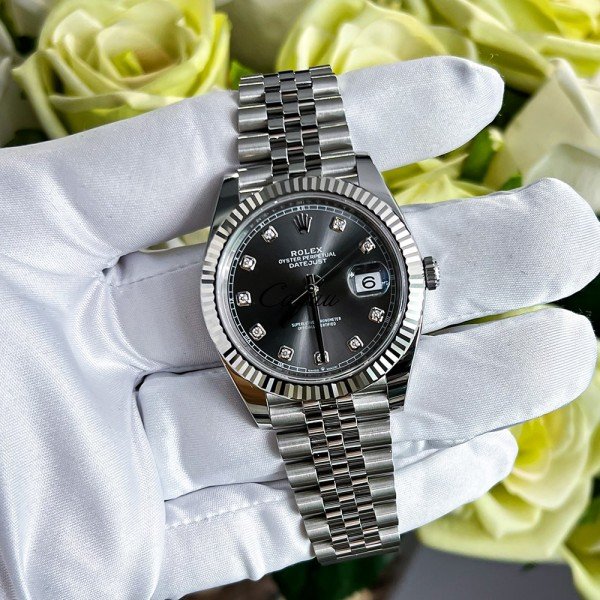 Role_x Oyster perpetual Date just Automatic Steel-Grey Diamond