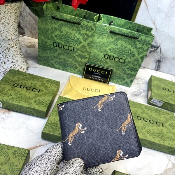 GUCCI_WALLET_V603