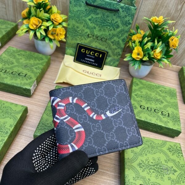 GUCCI_WALLET_V643