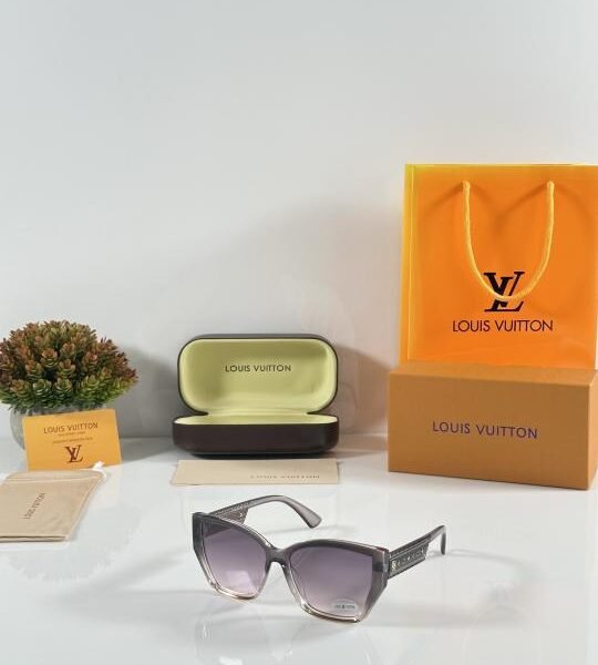Louis_Vuitton_WMNS_2198_Grey