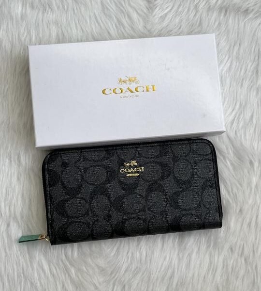 Coach long wallet premium quality with box