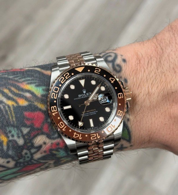 6837245a8b7a20.jpg Role_x Oyster perpetual Gmt master - Image 1