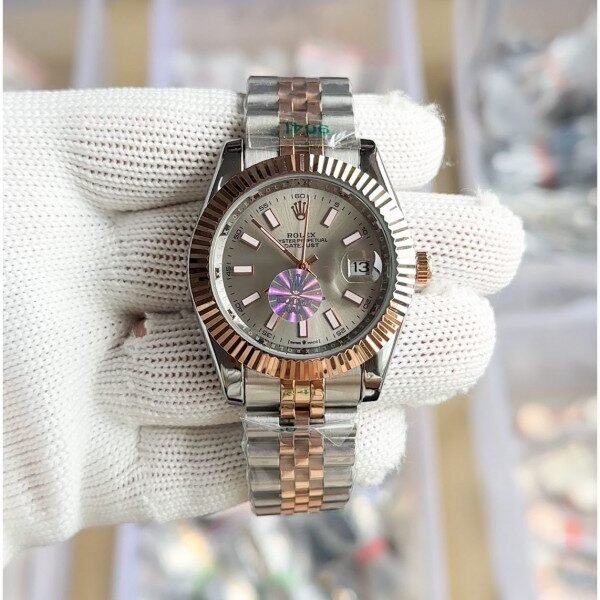 Role_x Oyster perpetual Date Just Automatic