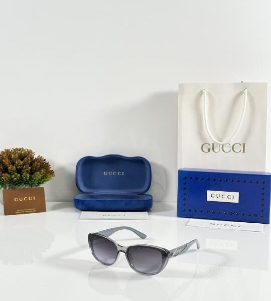 Gucci_WMNS_2899_Grey