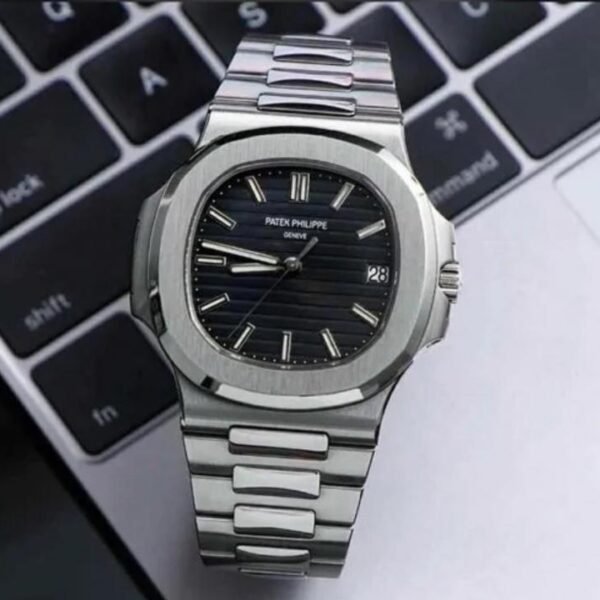 Patek_philippe Nautilus Quartz