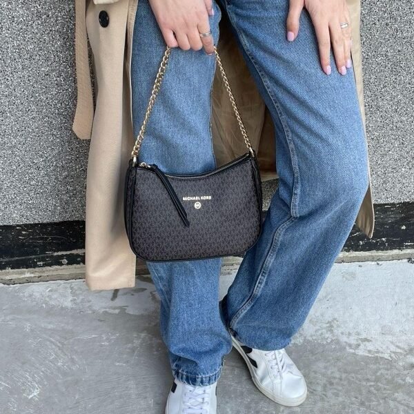 Michael Kors Chand sling bag premium quality with box