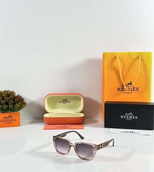 Hermes WMNS 0535 Water Brown