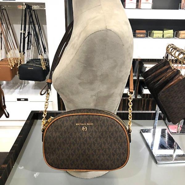 Michael Kors  jet set charm mdall camera crossbody purse bag handbag messenger mk with box