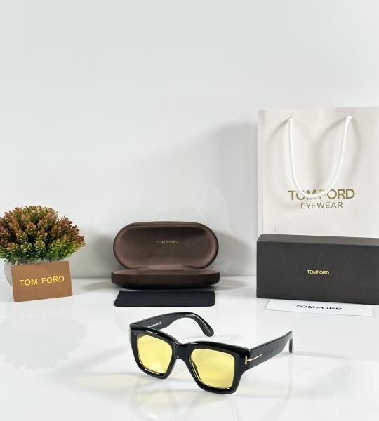 Tomford 184 Black Yellow