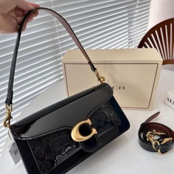 Coach tabby shoulder bag 26 in signature bag with og box