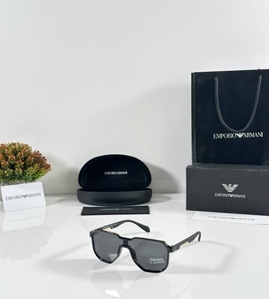 Emporio_Armani_219_Gold_Black