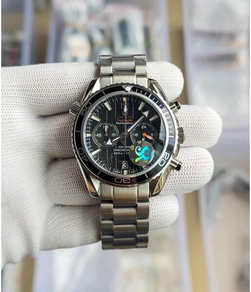Omeg_a Seamaster Planet Ocean Quartz Japan