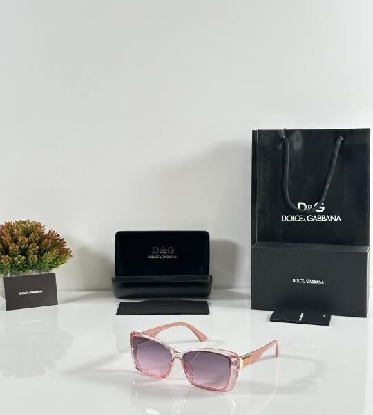 Dolce_&_Gabbana_WMNS_1206_Pink