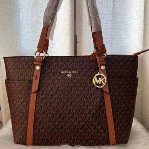 Michael Kors Sullivan Saffiano Tote Bag With Dust Bag & MK logo