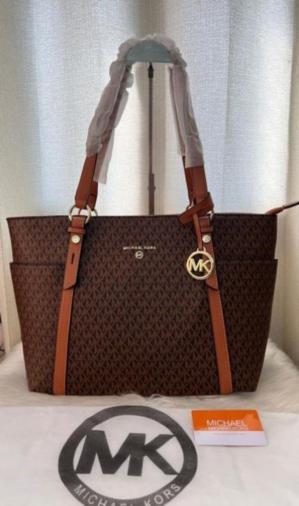 689e02fb6f9760.jpg Michael Kors Sullivan Saffiano Tote Bag With Dust Bag & MK logo - Image 1