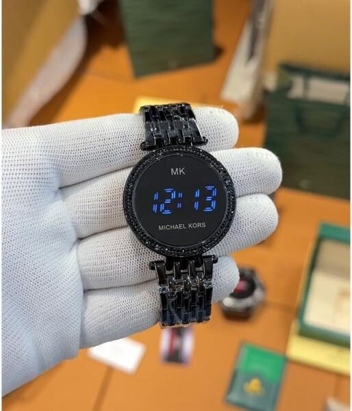 Michael_Kors Touch Fly Black