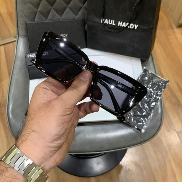 Paul hardy 3257 black