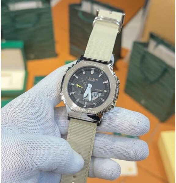 Casio g shock gm2100cb