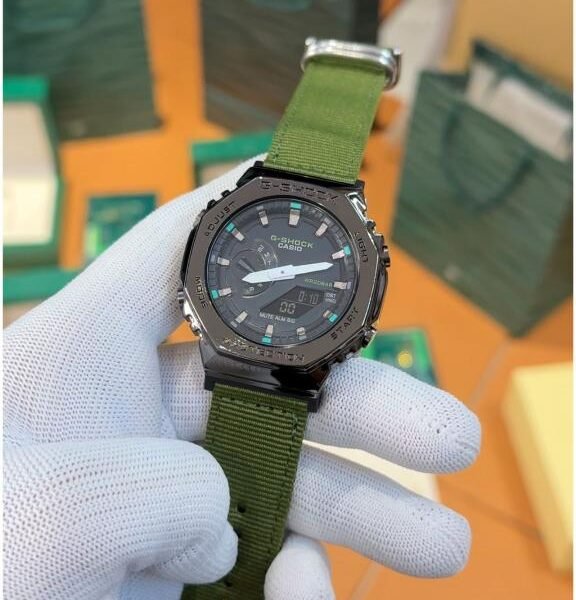 Casio g shock gm2100cb