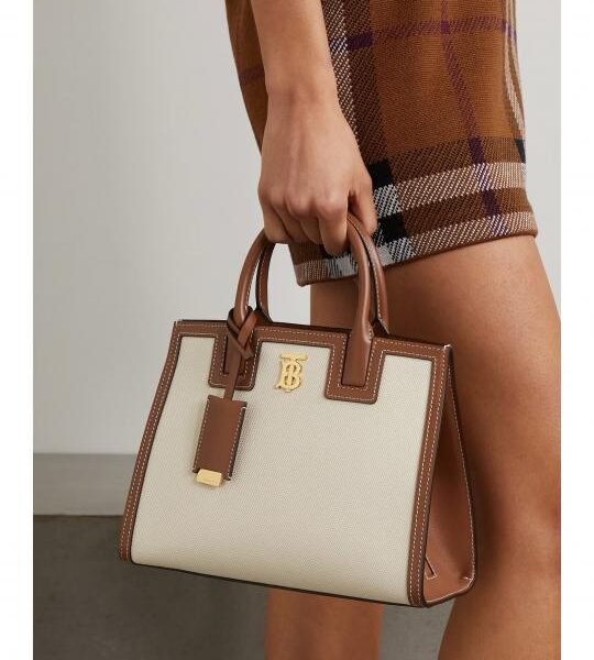 Burberry tote bag with dust cover premium quality