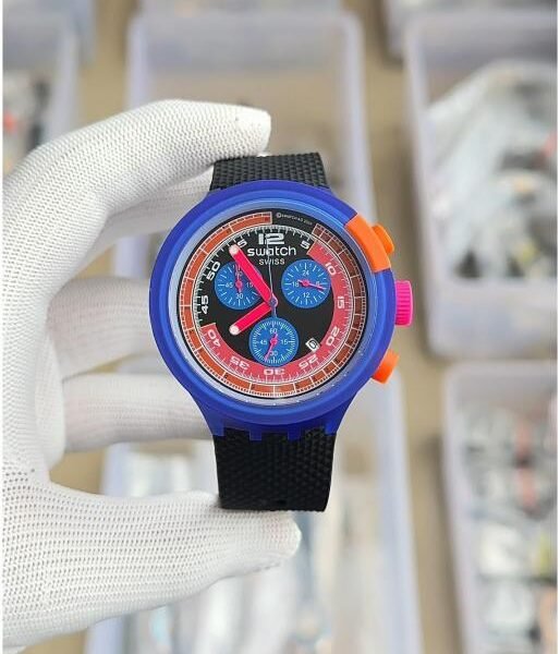 Swatc_h neon party to the max