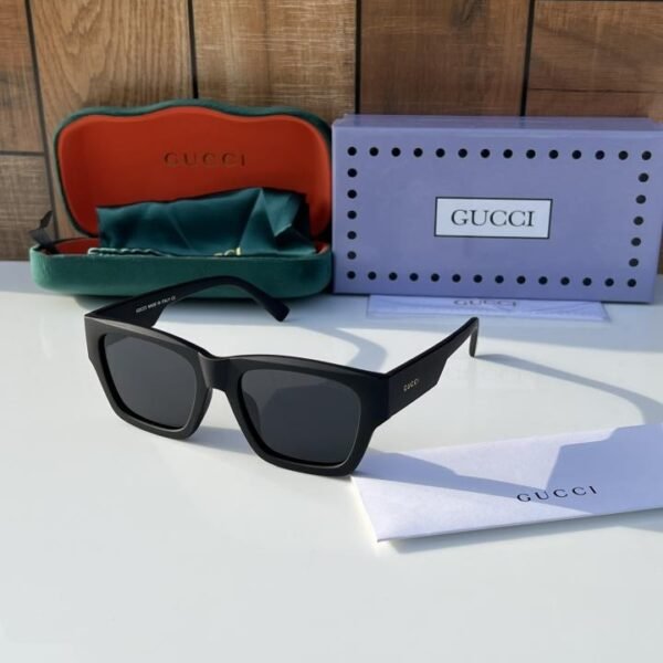 Gucci_1668_matt_black