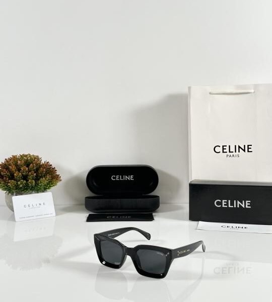 Celine WMNS 1007 Black