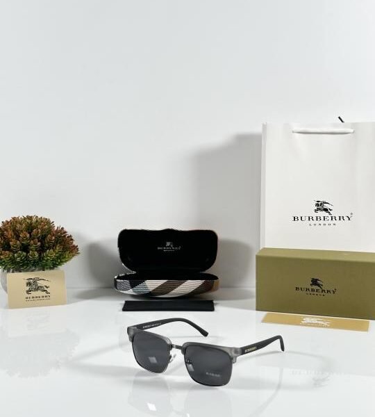 Burberry_2821_Grey_Black