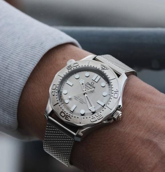 Omeg_a Seamaster Diver 300 Automatic