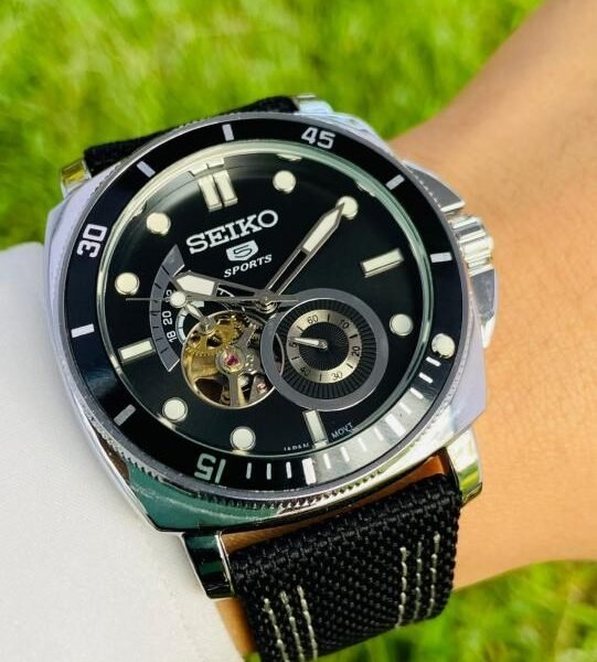 Seiko 5 Sprots Automatic