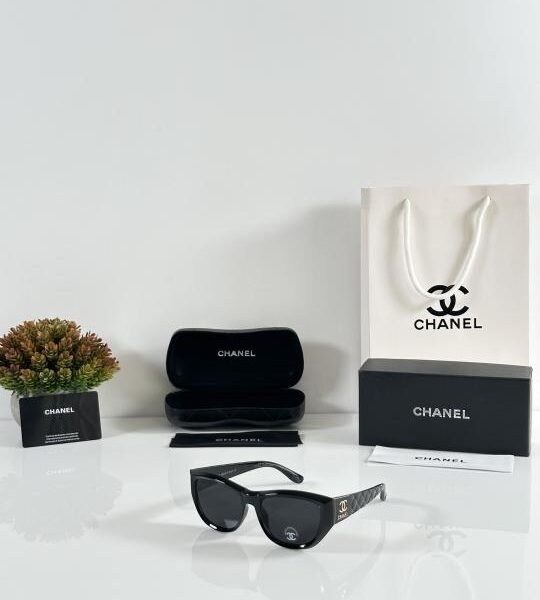 Chanel_WMNS_0688_Black