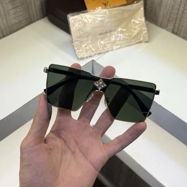 Louis Vuitton 1700 Cyclone Edition