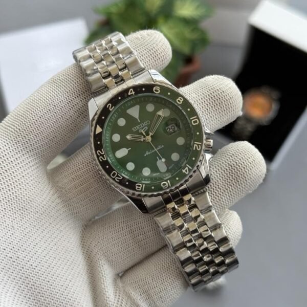 Seiko 5 Sports Premium Green W350