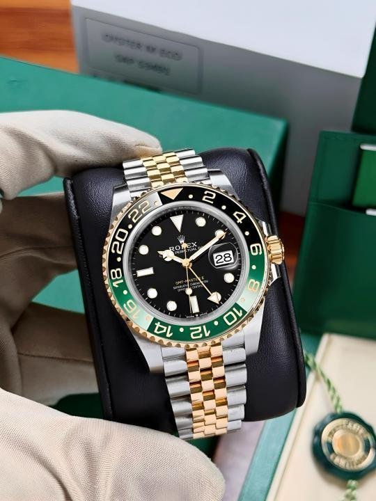 ROLEX GMT MASTER II [BLACK / GREEN / GOLDEN / SILVER] 3009025